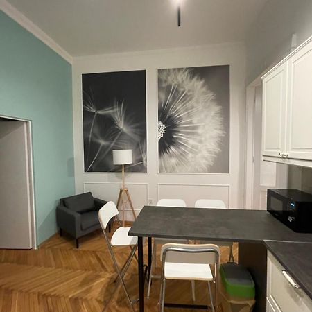 Flower Apartment 布达佩斯 外观 照片